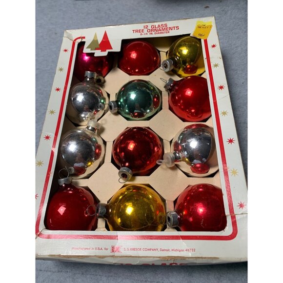 Vintage 12-Piece Glass Christmas Tree Ornaments Set - Red Green Silver Gold Roun - Picture 9 of 10